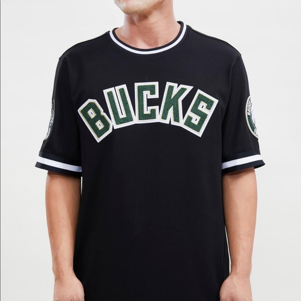 Milwaukee Bucks Pro Standard Men’s Jersey Shirt